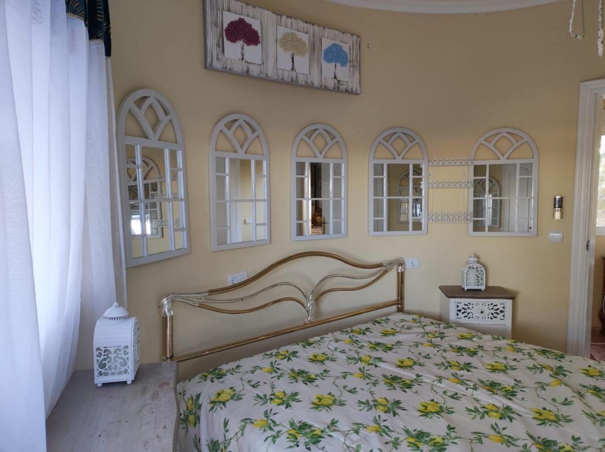 Vila Chateau Angelique Montroy Exteriér fotografie